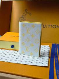 Picture of Louis Vuitton Wallets _SKUfw205837947fw
